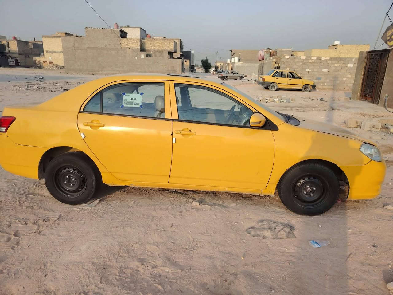 بي وايدي مديل 13 مكينه وحداديه وكهربايات شغاله كير بي مشكله كربايات شغالي وتمشي تحويل مباشر مصفره هيه وغرامه مكفوله من الضربه ولتبديل المكان كريلا السعر 25 قفل ***********

نص مكتوب في الصور:
- HONOR X9b
- 108MP Ultra-Sensing Camera