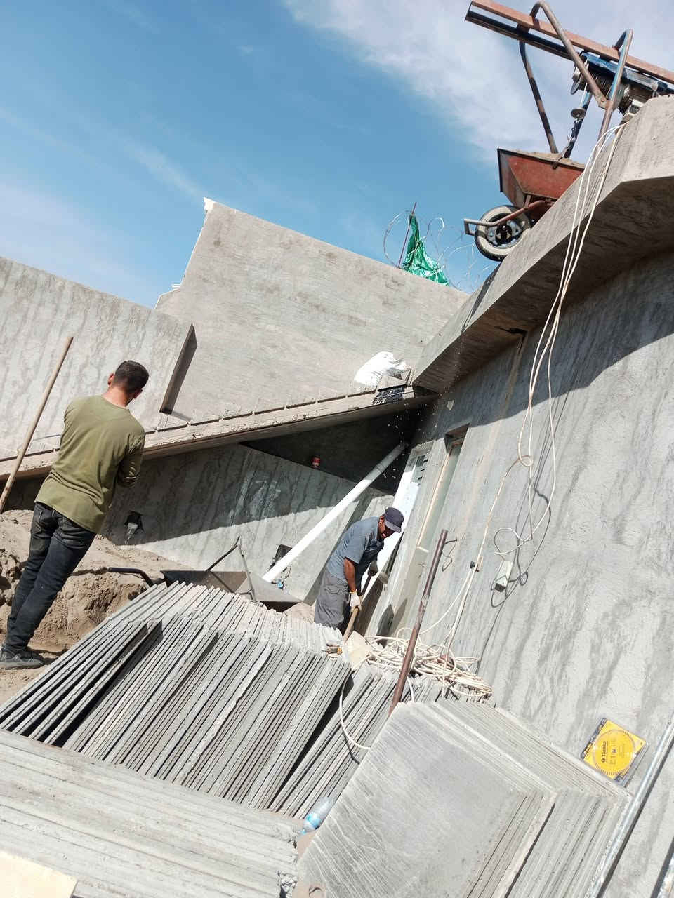 احمي بيتك من النش والرطوبة  بأفضل مواد العزل بضمان يصل إلى5سنوات ....جودة المواد لحالا مابتكفي لتعطيك الكفالة🙃 طريقة تطبيق مراحل العمل قبل العزل الأساس في الكفالة😉
 للتواصل
اتصال او واتساب 
***********
