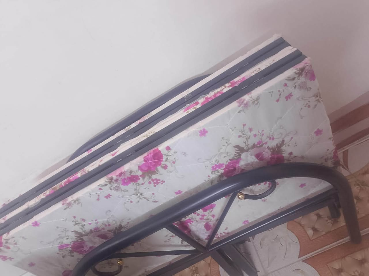 سلام عليكم جربايه حديد مامستعمله جديده
السعر 110
تواصل خاص او رقم/***********
