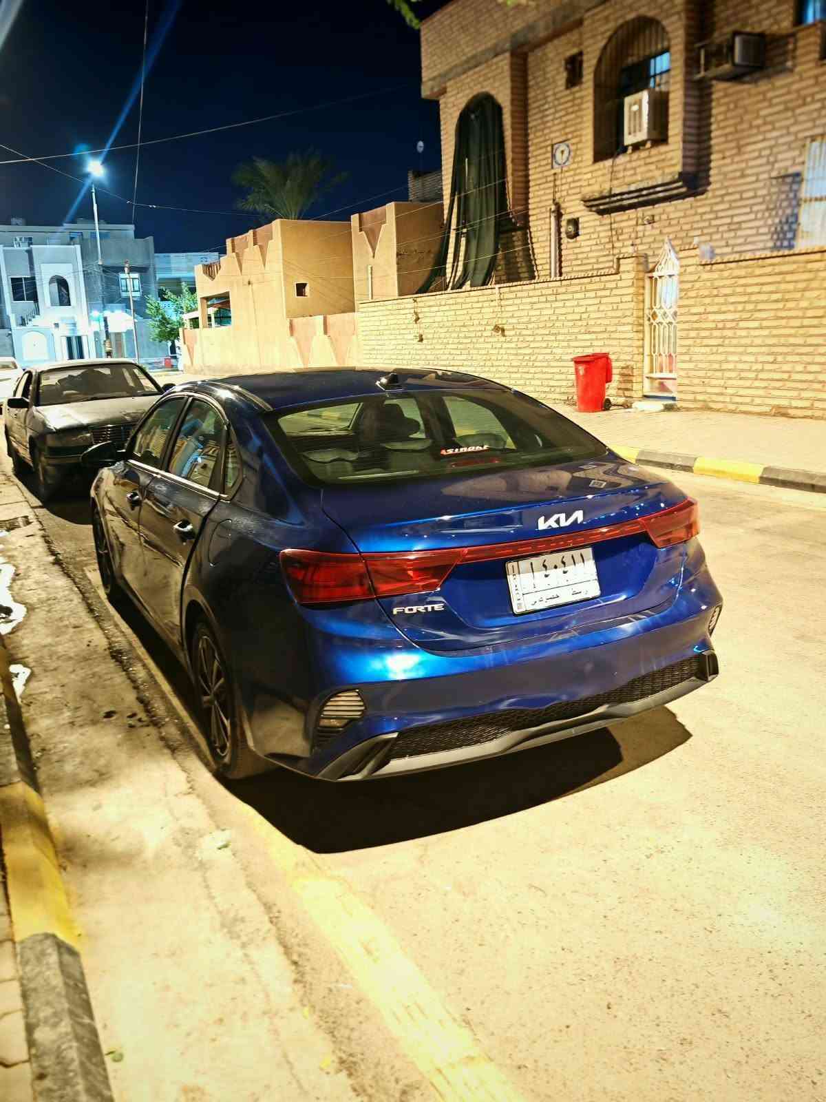 🚘 للبيع كيا فورتي موديل 2022 🚘
رقم واسط، معوقين.

 بعدها بأسم راعيها بالكوت  محجوزة.

متكفّل بالمداور.

صور الحادث موجودة بالمنشور.

الأضرار: البيبان اثنين، والجاملغ الخلفي مصبوغ، والتكمه مصبوغة، ونصف الجمالية فقط مصبوغ.

📞 للاستفسار والاتصال:
*********** دهل اوران, واسط

نص مكتوب في الصور:
- bid.cars 2 / 12 BidCars
- 3 / 12 bid.cars BidCars
- bid.cars
- 6 / 12
- 3 / 12
- Similar archival offers
- You are watching archived offer.
- Auction ended on Tuesday, February
- BidCars