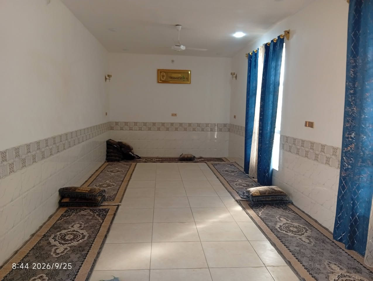 دار سكن للبيع ارض ارض زراعيه سند 25   بسمي المساحه 750 متر مساحت البيت 220 متر يحتوي على غرفتين نوم 5/4 صاله 10/4 مع استقبال 10/4 مع مدخل2/4 مطبخ 4/4 مع صحيات داخليات مع صحيات خارجيات البيت يبعد عن التبليط 30 متر ماء أسأله كهرباء للستفسار عله الرقم *********** يوجد واتساب

نص مكتوب في الصور:
- 8:46 2026/9/25
- 8:45 2026/9/25
- 8:44 2026/9/25
