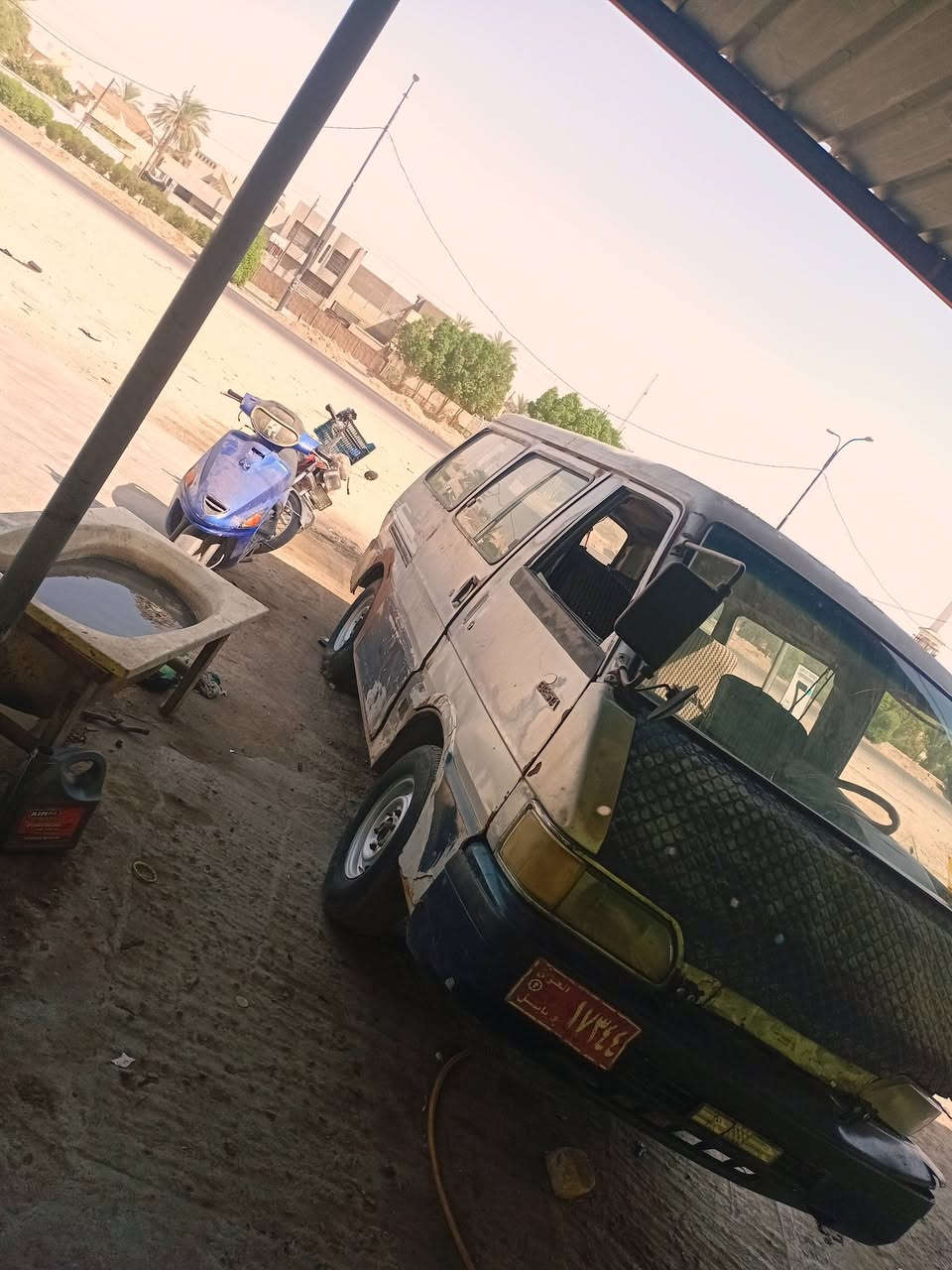 ***********
***********

كيا بست للبيع مكينه بها خيط بخار كير اكسن مقفولات السعر 11 فيها مجال
