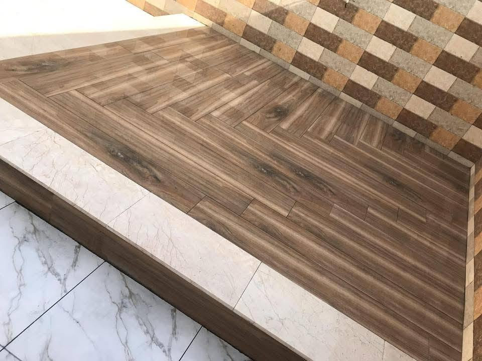 عمل جميع أعمال السيراميك. والبخ. الواجهات
او الترميم البيوت
با اداره ابو خالد
هاتف ***********
***********
