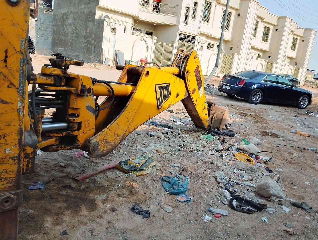 موديل ٢٠٠٢ • البصره • حفاره جاهزه