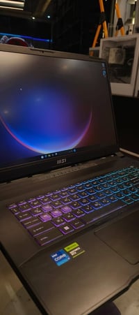 MSI Katana 17 • RTX 4070 • ٣٢ جيجا رام