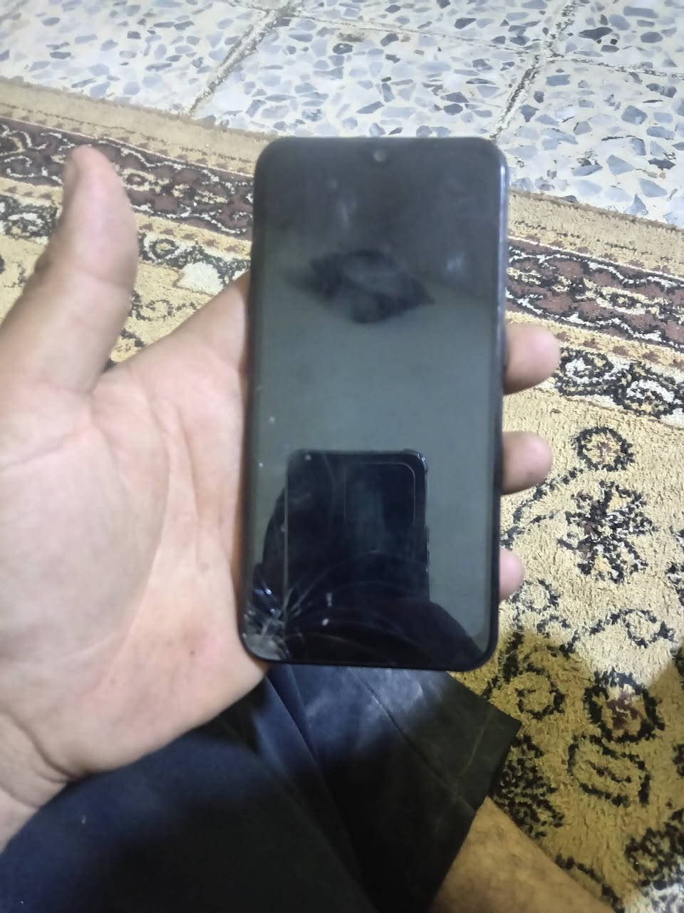 للبيع ب ٢٠ ذاكرة ١٦ الصوت ناصي
بغداد الكمالية ***********
