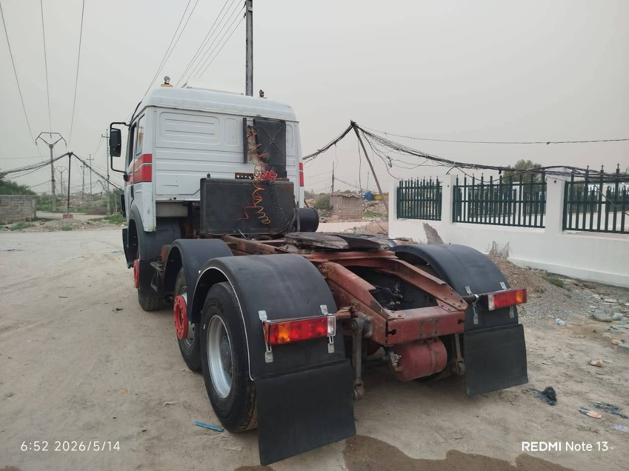 *********** سنكل ٩٣ محرك٥٣ كير ٢٤٠ قماره وشاصي كفاله من الصبغ والفطر تخم تاير النمره الثالثه تفلت فقط لاغير
