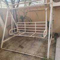 مرجوحة • للبيع