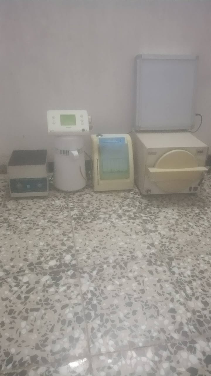 السلام عليكم هاي الاجهزه قسم يشتغل وقسم ما يشتغل يعني بيه خلل كهربائي فاني ابيعهن كلهن على انه ما يعملن بغداد حي الجامعه ***********

