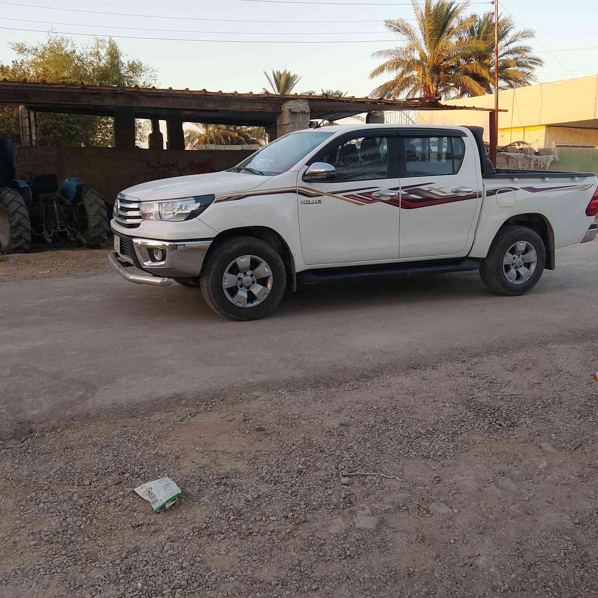 السلام عليكم
تيوتا فور ويل موديل 2016للبيع 
ديزل 
السعر 170وبيهة مجال 
كير عادي محرك خير من الله لا تبخير ولا تنقيص 
المكان ديالى خان بني سعد 
للستفسار ***********
