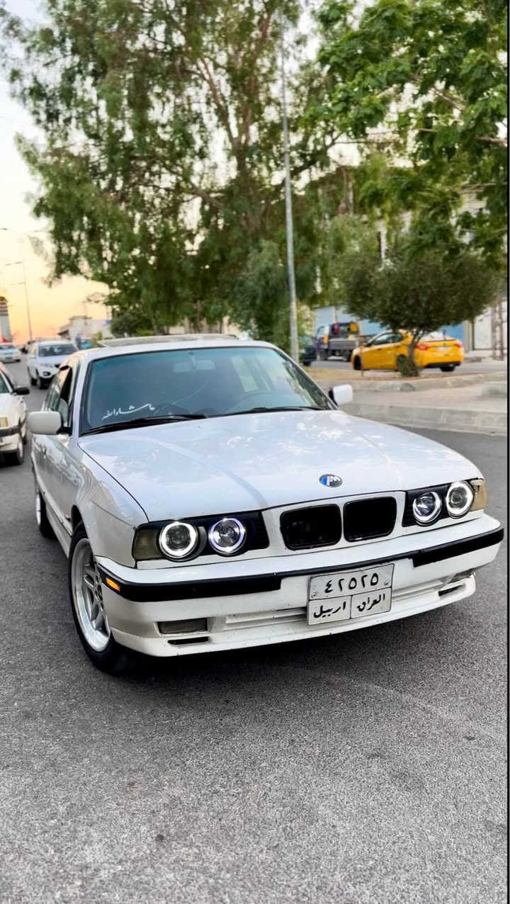 ماشاءالله لە ماڵی هەمووان
بی ئیم مۆدیل ١٩٩١ کامل کراوەتە ١٩٩٥
بیلاد ٥٢٥ گێر عادی زۆر زۆر بەقەوەتە
گێر و مەکینە و تەبرید بەشەرت
(سوکان ڤۆلئیوم پێش پان جام کارەبا ناو فۆرمیکا شاشە ایپاد دەعامی پیش و دوا M ویل M18 لایت القە..)
حیزام بۆیاخە بۆ جوانی بێ لێدان و معجون نمونەی جوانیە
رەقەم هەولیرە سەنەوی بەسەر چوە ٥ وەرقە غرامەی تیایە ایدەمەوە
$53 و مجالي برايانة لة كركوكم
*********** كركوك, العراق
