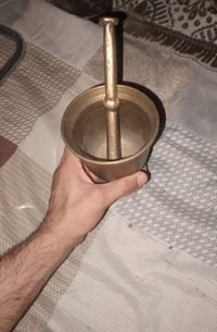 هاون • ثقيل • قديم