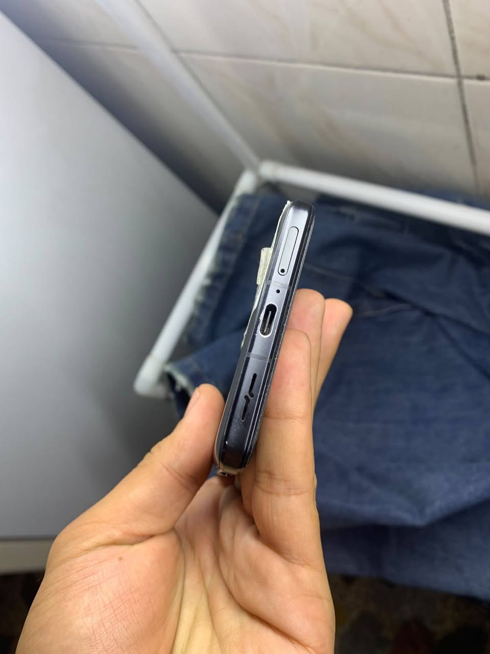 Redmi magk  K40 Gaming
256 جهاز العاب  مواصفات ابحث عليه ممفتوح  

جهاز نسخه انكليزيه يعني لازم تعربه بل حاسبه 

امريكي  جهاز قوي العاب 120(90 فريم جهاز سبيكرات  تبريد داخليه  كلشي  مواصفات 

لمراوس فقط  شعندك نزل  مكاني بغداد دوره 

***********
