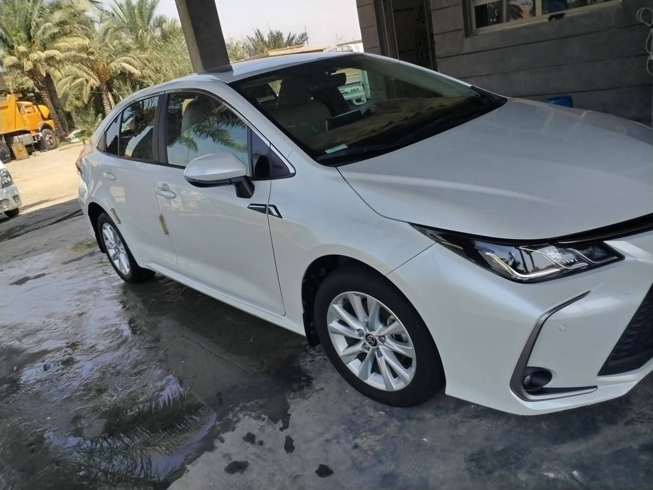 كورلا 24 ساز ماشيه 63 كفاله عامه  للبيع  180 بيها مجال ***********
