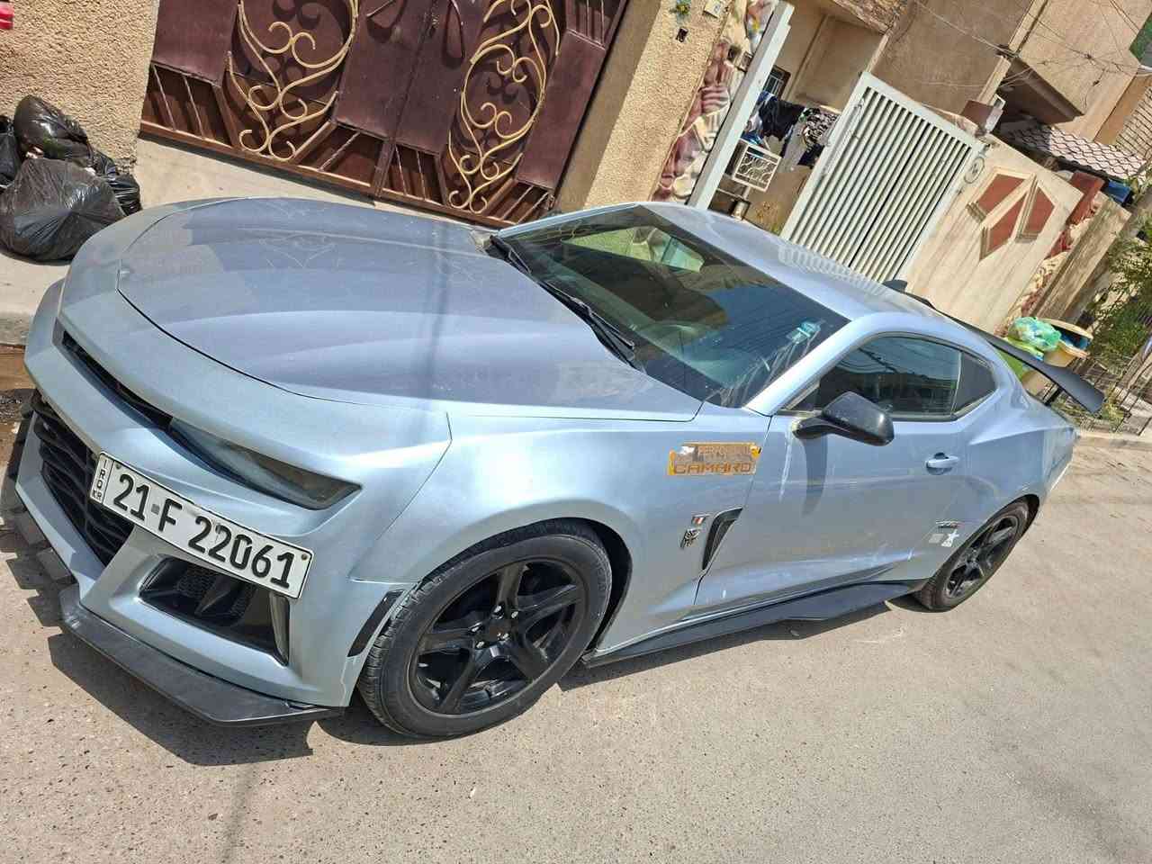 كمارو 2017
محرك 3600
لون سلفر
ماشيه 118 الف قابل للزياده
مواصفات السياره معروفه
مقاعد كهرباء
شفتات ستيرن
3 اوضاع قياده
قير محرك مكفولات
حادث السياره 3 ونص قطع 
جامغلات خلفيه و جاملغ امامي جنب السايق ... + هنا صار بيها بارد نص شبر جاملغ الصدر
تبريد تدفئه ممتازه
دهن موتل + بانزين محسن فقط
للتواصل على الرقم فقط ***********
السعر 107 وبيها مجال ان شاء الله
