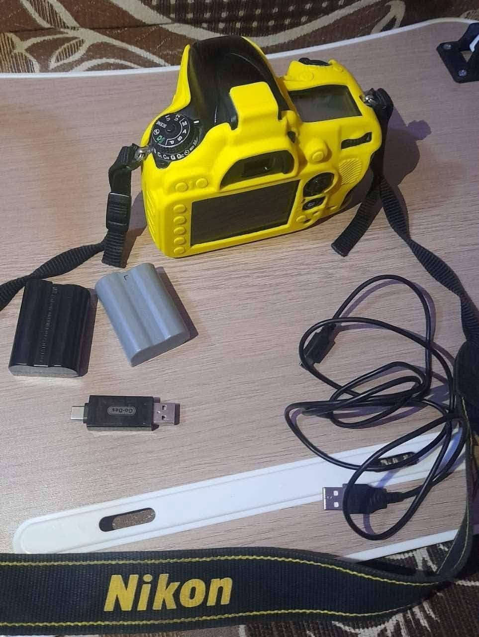 نيكون D610 • عدسة 50mm • شتر 10k