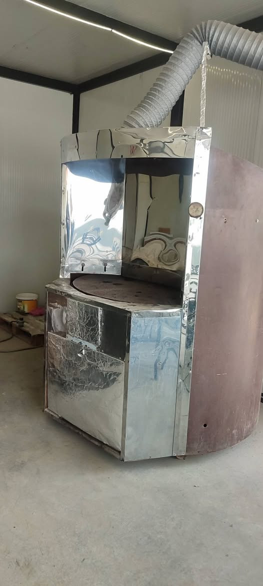 ئه م فرنه بو فروشتنه  به كاره با. و به. غاز. كار ده كات.  شيون كفري ***********تيل بو ئه و زماره  به كه ن
