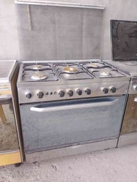 طباخ • فرن شغال • نضيف