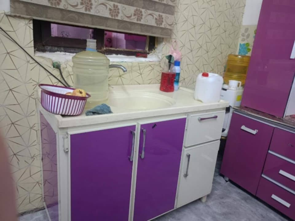 كاونتر للبيع كلش نضيف 3قطع سنكي مرمر سعر ١٢٥ كنتور ابو طابقين تسكام ابو ٦ كلش نضيف سعر ١٣٠ عنواني محاويل حي الشهداء قرب ملعب زيدون أول محطة كهرباء شراي يراسل خاص ماارد عل تعليق لن محضوره
