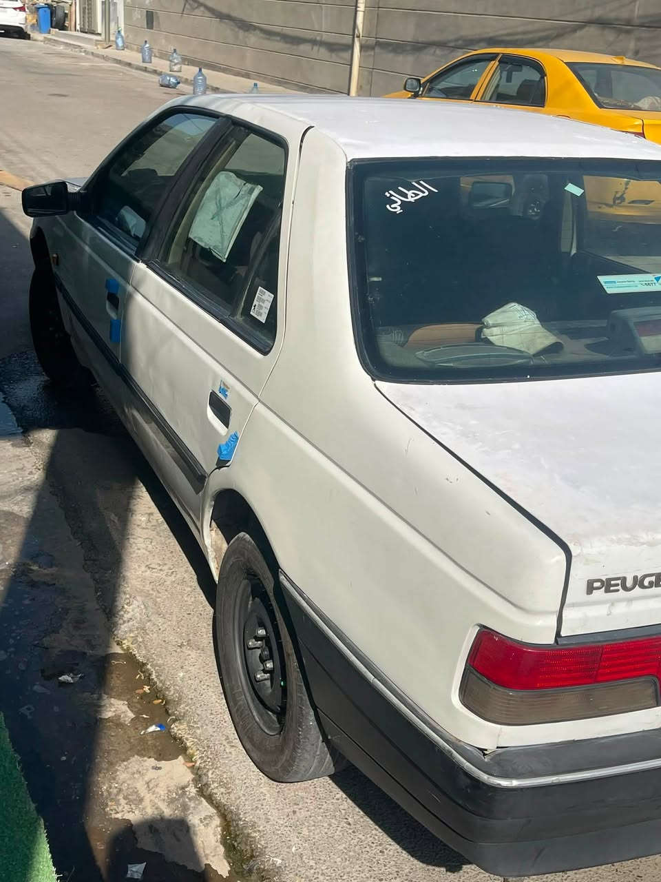 بيجو روئ للبيع سنويه عضم عاج تنتهي ب 2031  تحويل مباشر سياره باسمي بيها خيط تبخير مكان بغداد الزعفرانيه سعر ٢٩ 
***********
