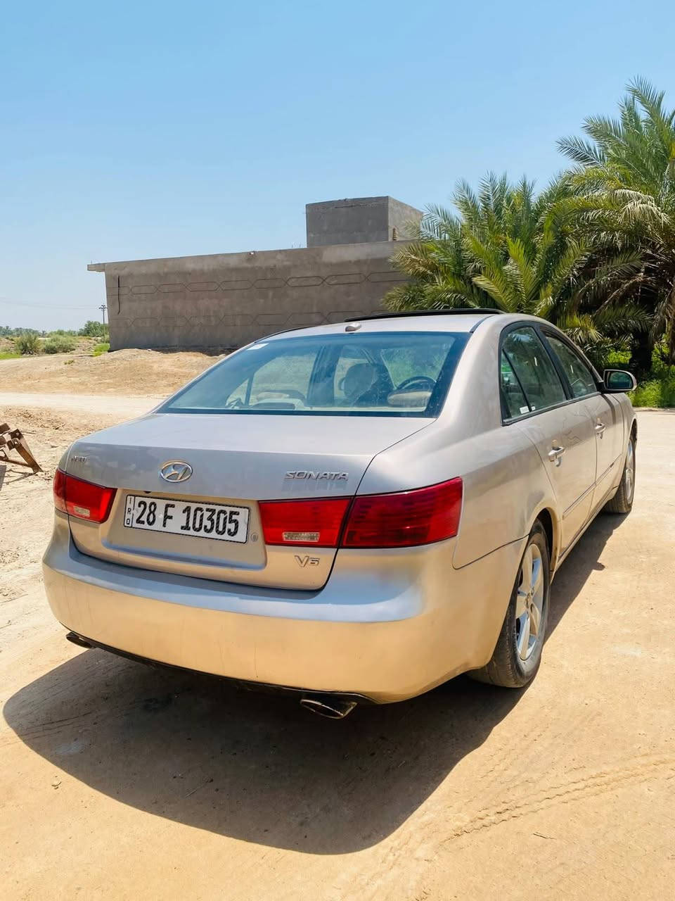 السلام عليكم سوناتا موديل 2008 رقم نجف دولي بسمي سنويه جديد سياره مصبوغ بس كفاله عام من  ضربه مكينه 6 سلندر حاويه   حداديه حلوه سياره جهازه وكل نقص مابيه تبريد ثلج سياره فول فتحه سقف شاشه كبيره كشنات كهربائي المكان كربلاء طوريج السعر 78 رقم الهاتف ***********

