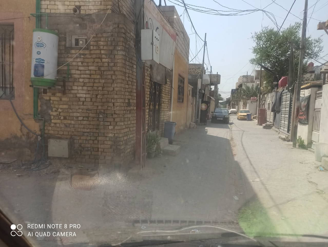 بيت بناء قديم //طابو ملك صرف// المساحه 96م منطقة السيراي بالكوفه قريب على شارع الرأيسي أي استفسار على الخاص او ***********يوجد واتساب

نص مكتوب في الصور:
- REDMI NOTE 8 PRO AI QUAD CAMERA