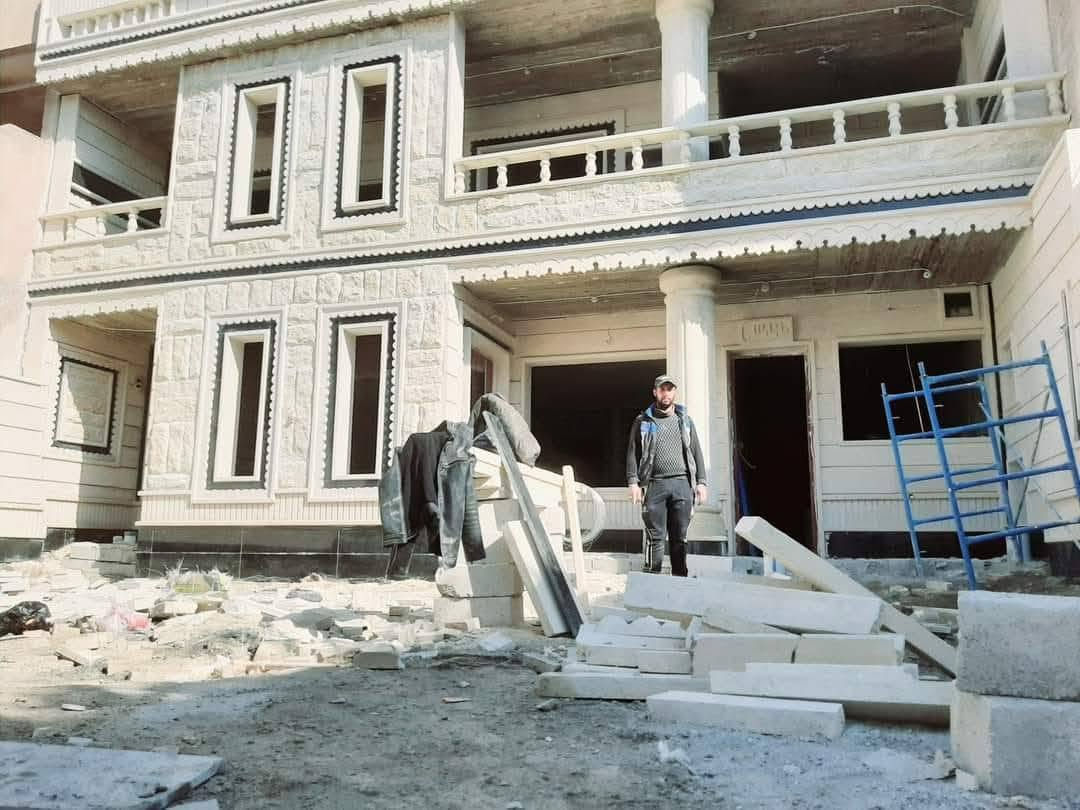كادر متفرغ حاليا تغليف واجهات حجر مرمر كوبلنات
جلي ودرز نعمل في جميع المحافظات 
***********
‏‪***********‬‏

نص مكتوب في الصور:
- 0.8m 0.8m 0.8m 1.2m 4.5 1.5m 1.2m 1.5m 0.25m 1.5m 1.5m 4.5 1.5m 1.2m 0.25m 1m 7m 3.5m 2.7m 1.8m 0.8m 3m 1.8m 3m 0.8m 1.5 2m 0.8m 3m 1m
- تم الانجاز ***********
- 1.5m 0.3m 0.8m 0.8m 2.4m 2.4m 2.4m 2m 1.5m 2m 0.8m 0.8m