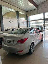 اكسنت • ٢٠١٧ • صبغ