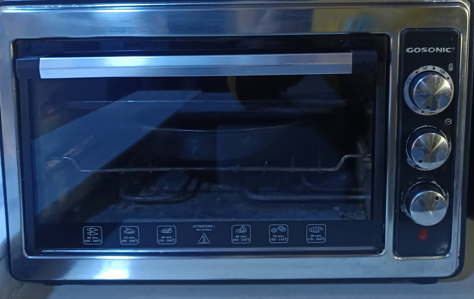 للبيع شغالات وشرط النظافه واي عيب مابيهن ***********
