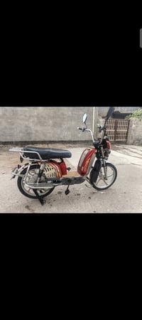 ماطور شحن • نظيفه • بطاريات ١٠ف