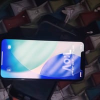 آيفون 11 برو ماكس • ٢٥٦ • بطارية ٧٤