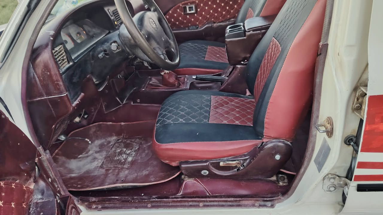 السلام عليكم للبيع موديل 2006 بخاخ رقم بابل  مكفوله كفاله من الضربه والتبديل كير ومكينه اكسن مكفوله حداديه تخم كهربائية تبريد شقاله سعر 45وبيها مجال ***********
