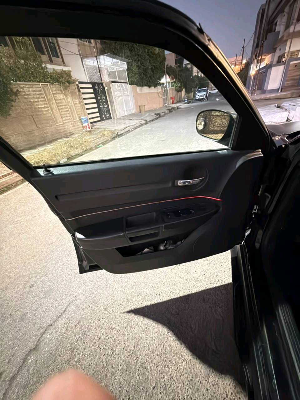 جارجر ٢٠٠٨ • ٦ سلندر ٢٧٠٠ • رقم اربيل