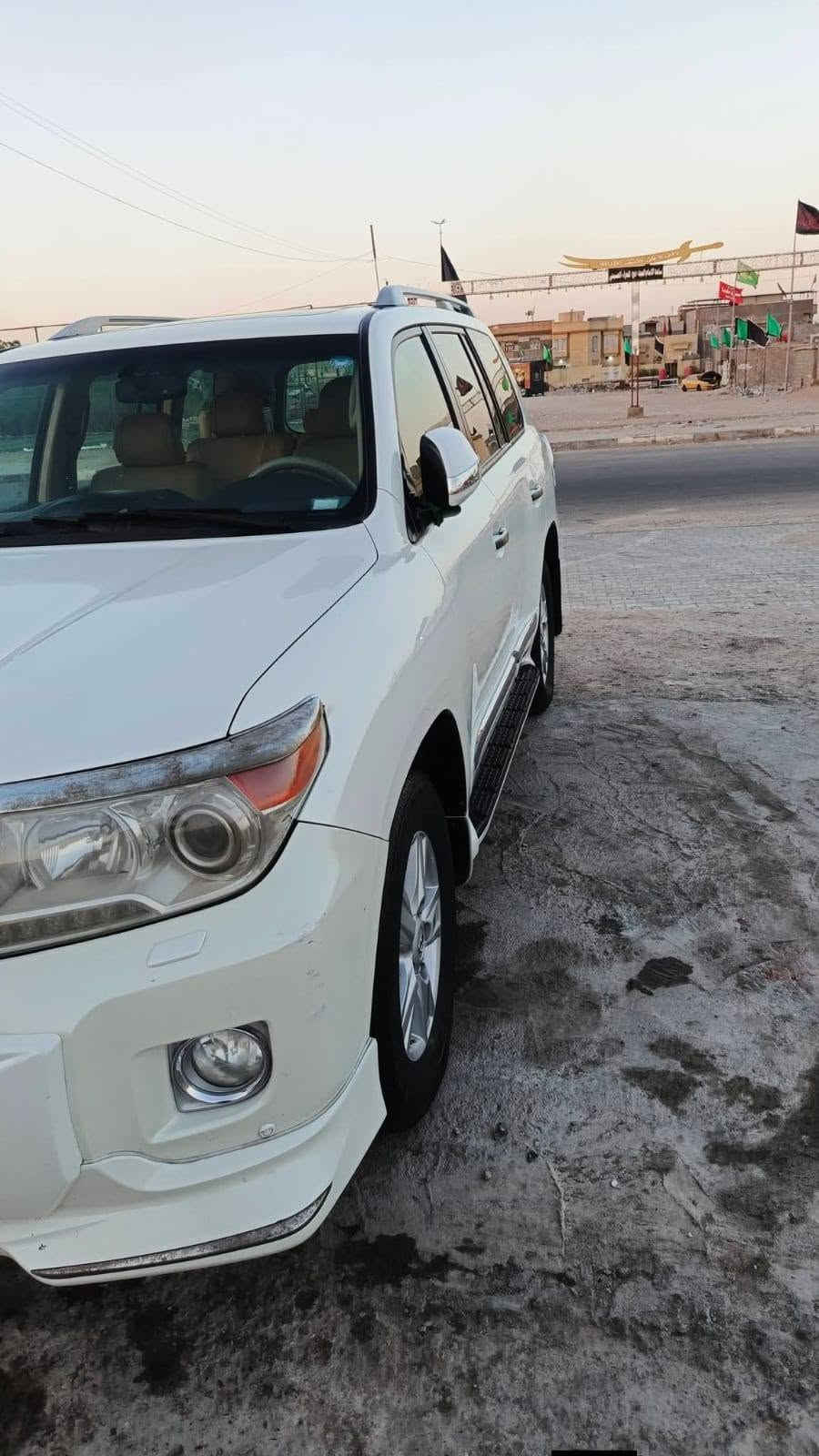 سياره لا ندكروز ابريم مديل 14 ساره كفاله بس بيها بنيد مبدل  البلاد   بل مؤسسه مالته ٌ وبيها بارد غليل بل صطابات الوره العنوان البصرة حي الصدقاء الستفسار التصال عله الرقم ***********
