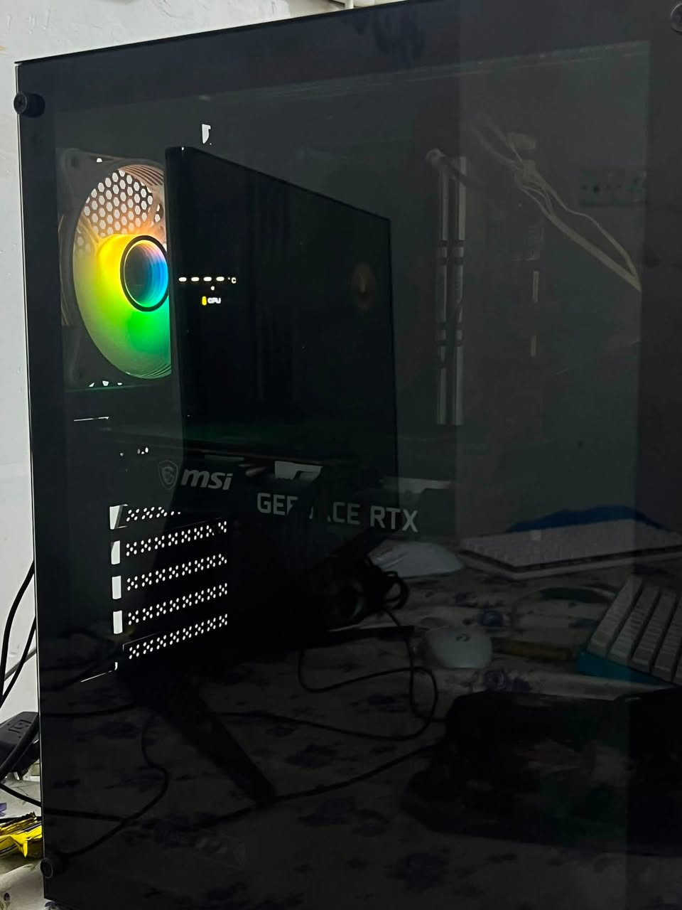 سلام عليكم تجميعه كامله للبيع
Pc
i5 12400f
Rtx3060 12gb msi
Ssd  sata 1tb 
Pw 750watt 
H610M 
Ram 8*2 tforce 3200mhz

شاشه 
Acer 
24in
IPs -fhd 
75 hz 
مع سماعه ماوس و كيبورد 
مكاني نجف توصيل موجود سعر مليون عشر آلاف 
***********
