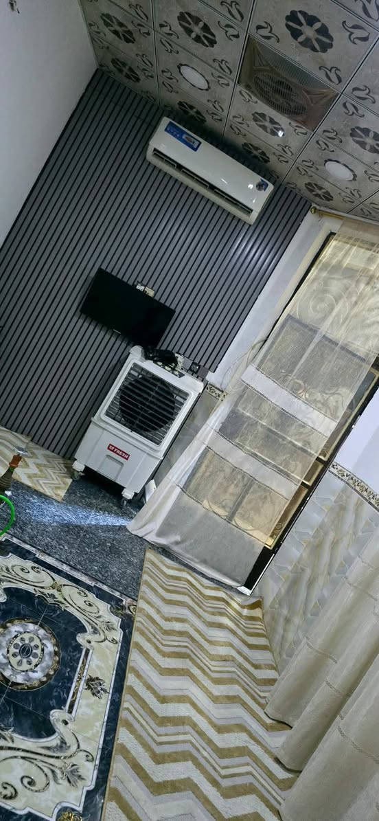 ‏
‏🏠 للبيع بيت طابو صرف في حي الزهراء
‏📍 الموقع: قرب المستوصف
‏📐 المساحة: 100 متر
‏🏢 البناء: 3 طوابق
‏تفاصيل البيت:
‏🔹 الطابق الأول:
‏براني
‏استقبال
‏مطبخ
‏غرفة نوم
‏حمام
‏صحيات خارجية
‏🔹 الطابق الثاني:
‏غرف نوم عدد (2)
‏حمام
‏🔹 الطابق الثالث (السطح):
‏غرفة واحدة
‏💰 السعر: 150
‏📞 للاستفسار والتواصل على هذا الرقم ***********‏
‏🏠 للبيع بيت طابو صرف في حي الزهراء
‏📍 الموقع: قرب المستوصف
‏📐 المساحة: 100 متر
‏🏢 البناء: 3 طوابق
‏تفاصيل البيت:
‏🔹 الطابق الأول:
‏براني
‏استقبال
‏مطبخ
‏غرفة نوم
‏حمام
‏صحيات خارجية
‏🔹 الطابق الثاني:
‏غرف نوم عدد (2)
‏حمام
‏🔹 الطابق الثالث (السطح):
‏غرفة واحدة
‏💰 السعر: 150
‏📞 للاستفسار والتواصل على هذا الرقم ***********
