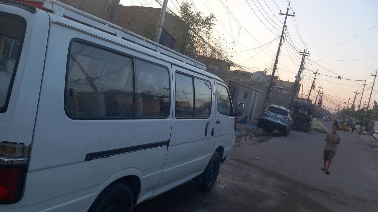 سلام عليكم جنبي للبيع موديل ٨ رقم بغداد انكليزي تحويل ثاني يوم السعر ٤٨ بيهه مجال حك اجيه كير مكينه خير من الله مكان اسياره بغداد مدينة الصدر الحميديه  اتصل بيك خير او تدلل ***********
