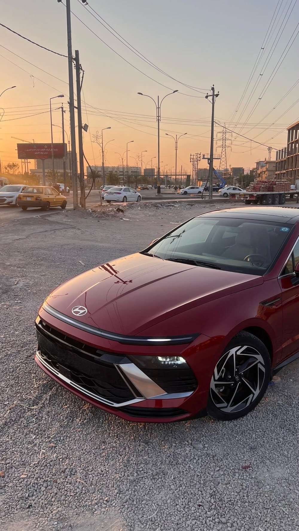 Hyundai Sonata خليجي🔥🔥

موديل 2025 شركة هونداي الاوله السياره بانزين محرك 2500رقمها بغداد دولي فووول مواصفات واحد ع واحد  السياره بيها طخه بالجاملغ الأيمن بدون ايرباك للتفاصيل اكثر الاتصال ع الرقم او الواتساب ***********