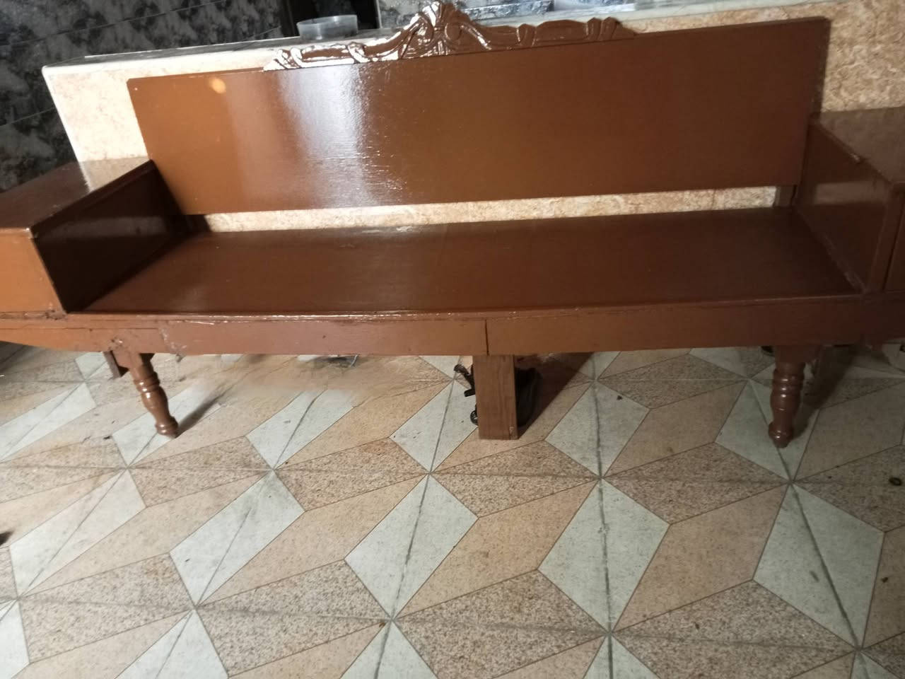كرويته • قفل