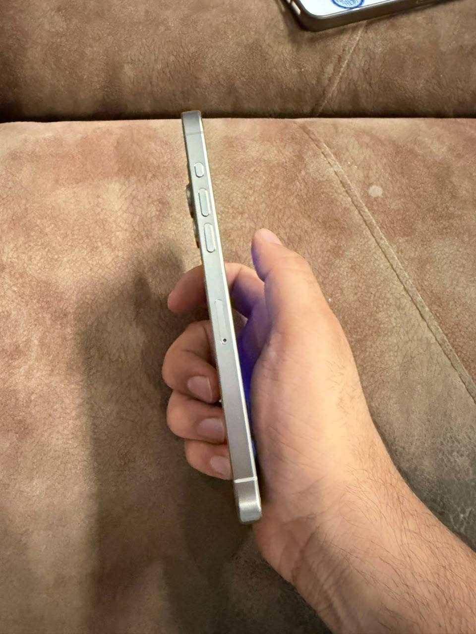 هاتف iphone 15pro max 256g
شريحة وحده
شرق اوسط الوجبه الاولى نظيف جدا استعمال نظيف جدا
سعره مليون وميه مكانه النجف
للتواصل 
***********
