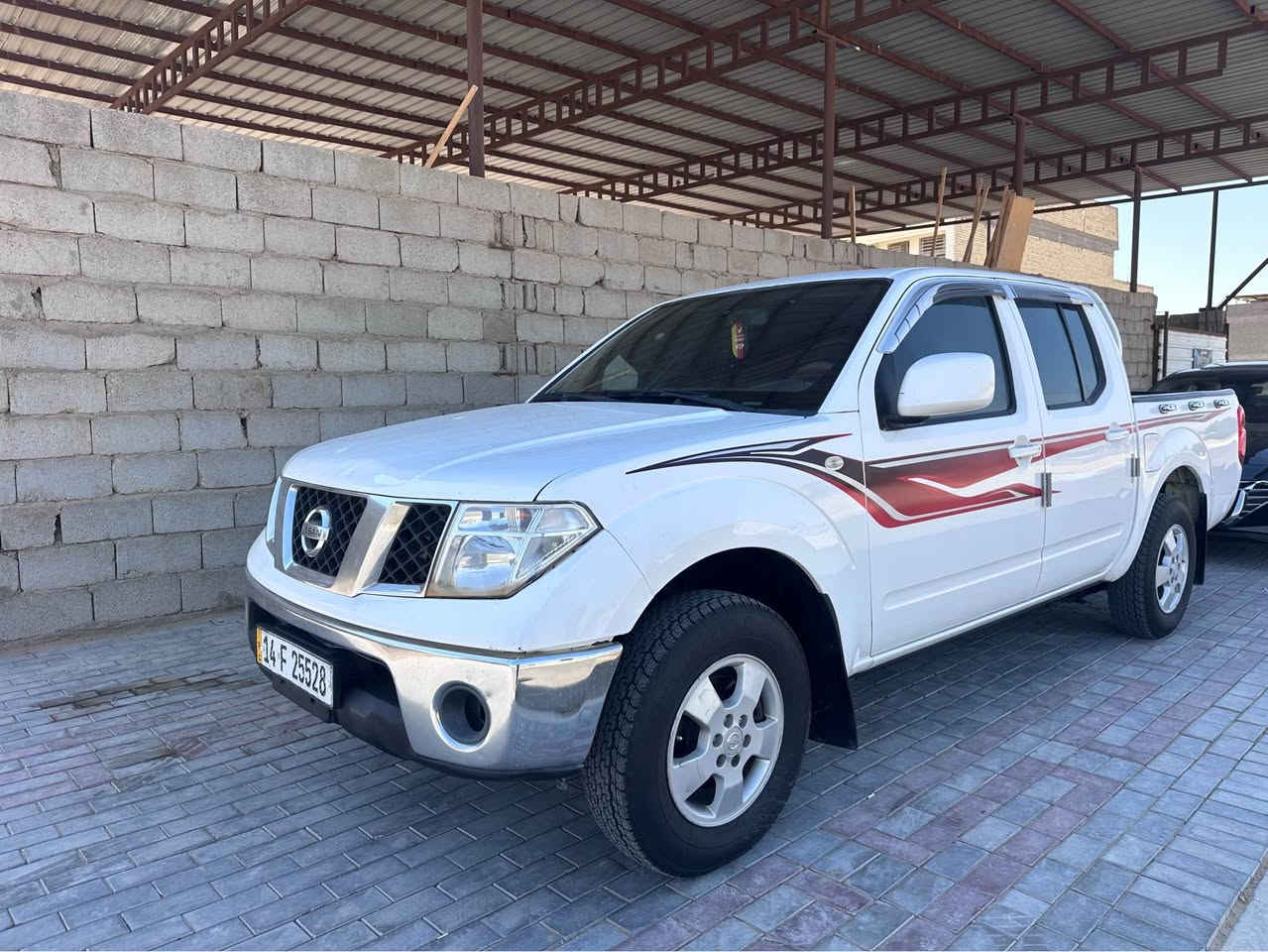 ***********نيسان نيفاره 2014تماتيك كفاله ماعده الهلالات الخلفيه صبغ سياره جديده رقم دولي بصره 2030 سنويتهه الشراي يتصل***********ااسعر102$ البصرة, العراق
