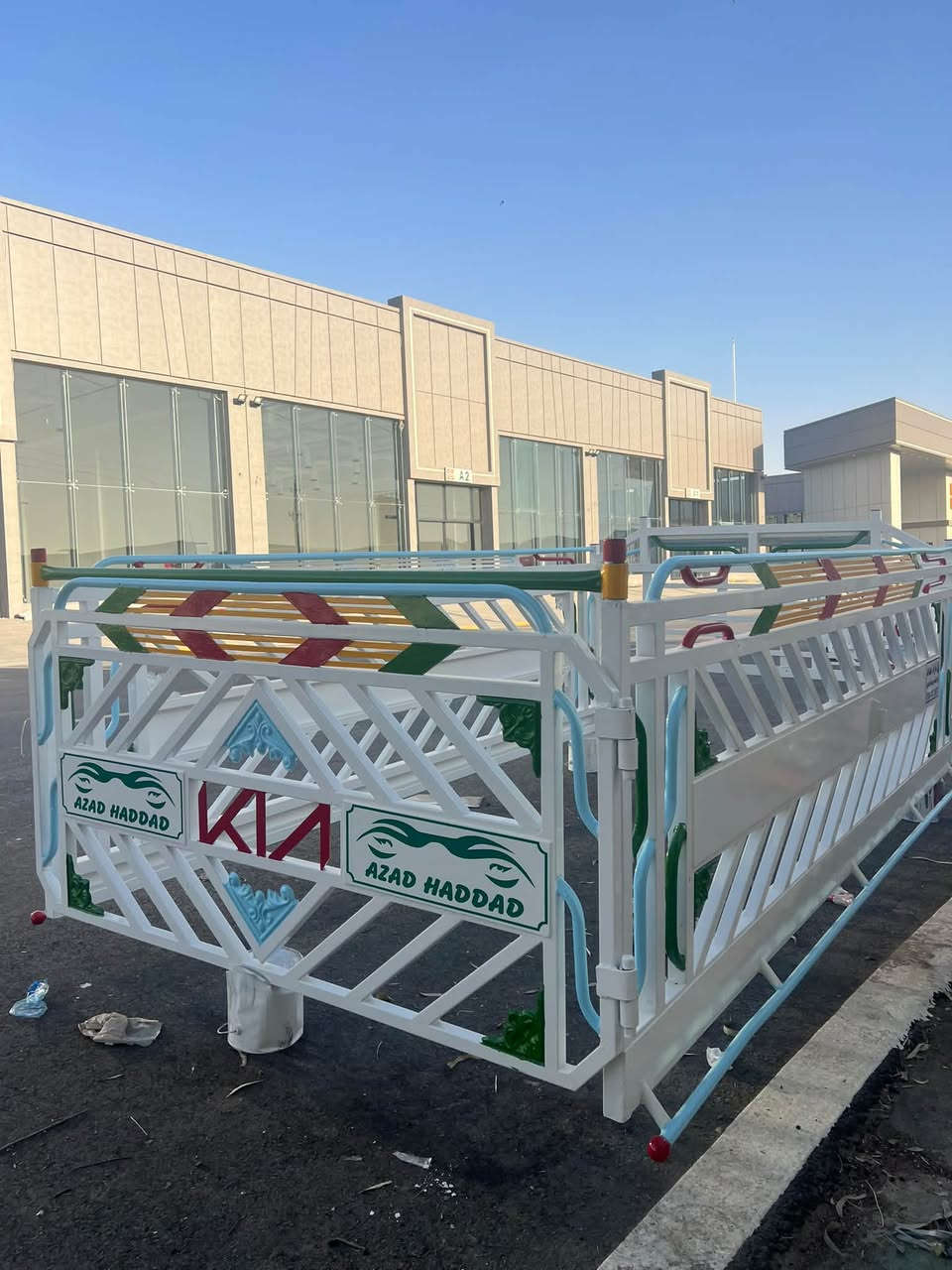 چەمچەی کیای 4000 بۆ فرۆشتن
دەست کردی وەستا ئازاد حداد

شکاو خایسی نیە 

سبوخی نووێیە 

گۆرینەوەش دەکەم لەگەڵ چەمچەی دی 

سعر 375 دۆلار مەجالێکی کەم 

شوێن هەولێر 

***********
