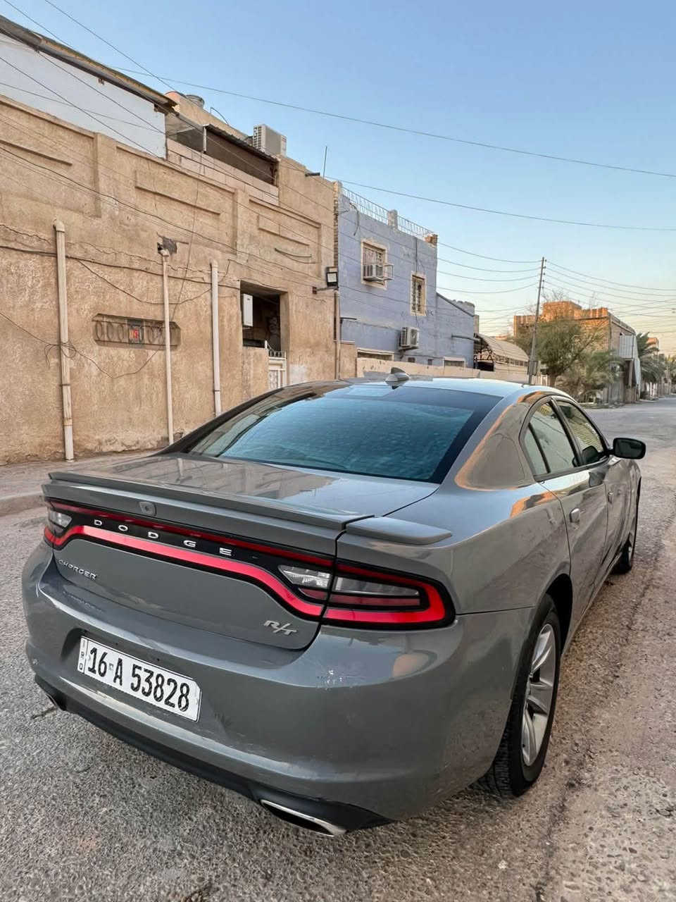 جارجر 17 RT 
ماشيه 190 Kmالف
155 وبيها مجال للطبيبن 
جاهزه حداديه تايرات 
ادامه لمنظومة الاحتراق بلكات جدد نوزلات 
راديترات اثنينهن جدد فريز جديد 
مروحه عاصفه 
لغود شواصي مكفوله 
داخله من امريكا بيها رش ومعجون والصور ناشرهن والسونار وياهن 
ميسان/العماره /للتواصل وات ساب 
***********
