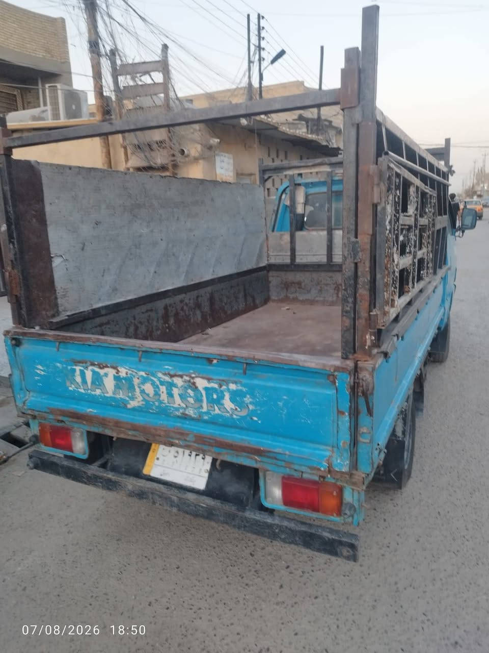 سلام عليكم كيه بنكو موديل 96
سياره بلاديه مكينه وكير واكسن خير من الله 
سعر57 وبيه مجال
مكانه بغداد المعامل الباويه
***********
