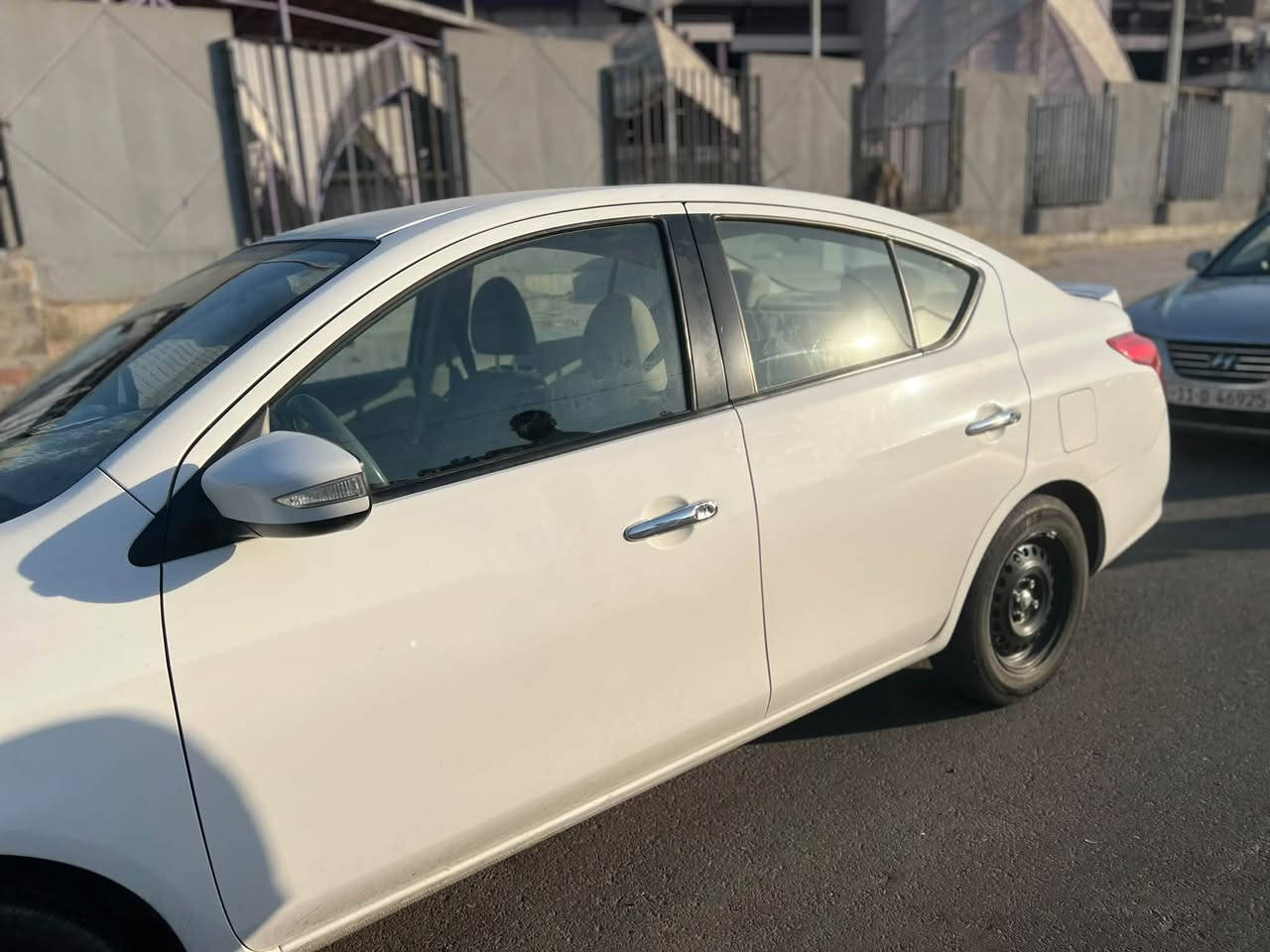 سني مصري موديل ٢٠٢٤للبيع نضيفه  جام كهرباء قطعتين تبريد خلفيه  سلمانيه السعر ١115وبيها مجال العنوان بغداد الشعب ***********
