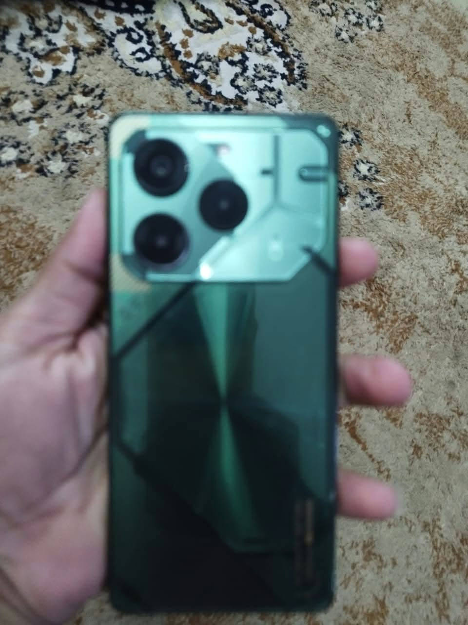 تكنو بوفا ٦ برو • ٢٥٦ • مكفول
