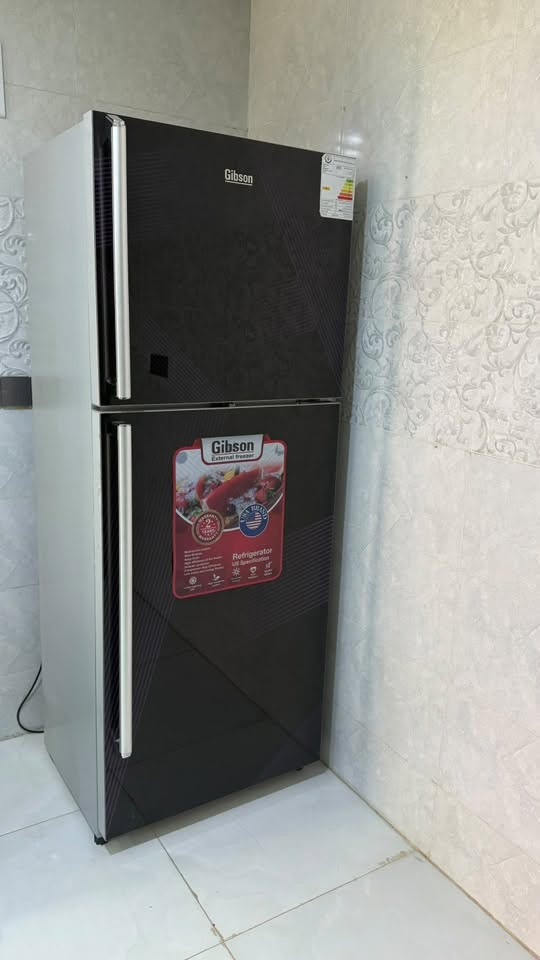 للبيع ثلاجه جيبسون 23قدم  صالنه سنه ونص من ماخذيها تجميد ونضافه فول تجي تفحص وشوف يالله تاخذها وتوصل باب بيتك  سعرها 450وبيها مجال مستعجلين ع بيعتها لأغرض الانتقال إلى محافضه اخره للاستفسار ***********ورقم بي واتساب مكانه شافعيه ام عباسيات
