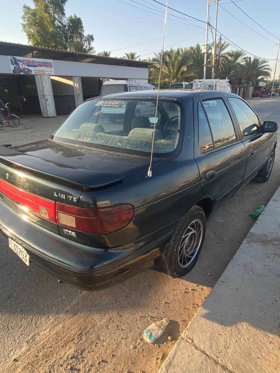 كيا سيفيا موديل 1993رقم بغداد دولي بسمي كير اوتوتماتيك تبريد 🧊  مكينه وكير نضافه كلش سياره مال جناي نصبغت اثر جرد فقط وصور قبل صبغ موجوده سياره مال جناي تراي نعومه صدر حداديه كله جديد سعر 36 وبيهه مجال حك جيه 
رقم لهاتف ***********
