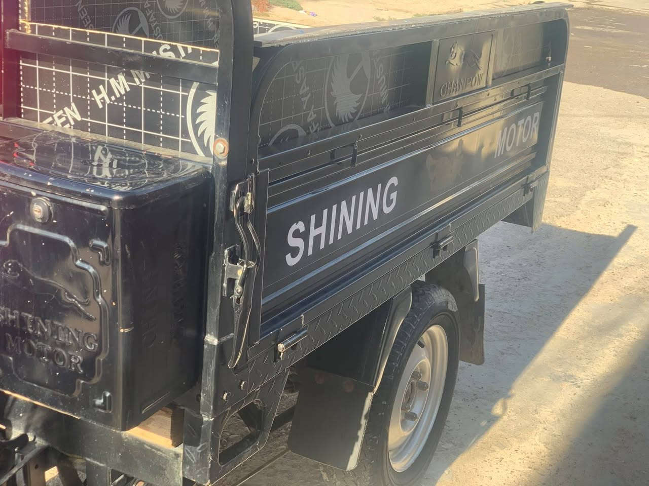 سلام عليكم ستوته للبيع مديل 23 ستوته كفاله سعر 2500بيهة مجال قليل ***********
