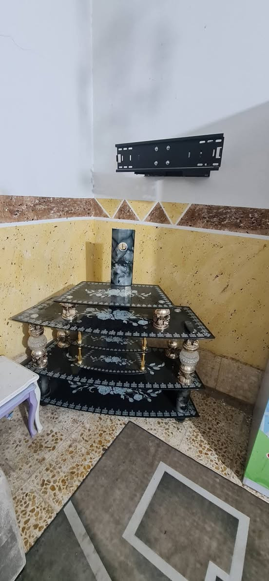 السلام عليكم ...
للبيع
تخم تسگام ، 13 نفر ...275 الف

غرفة نوم للاطفال ، كنتورين و سريرين و ميز مراية و ميز تلفزيون ..... 295 الف

غرفة نوم كنتور 8 ابواب و چرباية مع زاوية و ميز تواليت كبير و ميز تلفزيون .... 190 الف

ثريات حديثة mp3 بلوتوث 3 وضعيات اضاءة ...الزوج ب 80 الف

بردة مع تاج و كركوشة خياطة قماش جودة عالية ، عرض 2 متر ..... 50 الف

النجف / حي المعلمين
واتس اب  ***********
